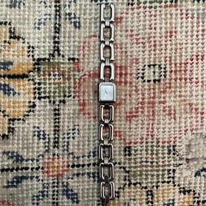 Retro Anne Klein 10/5097 753H quartz watch